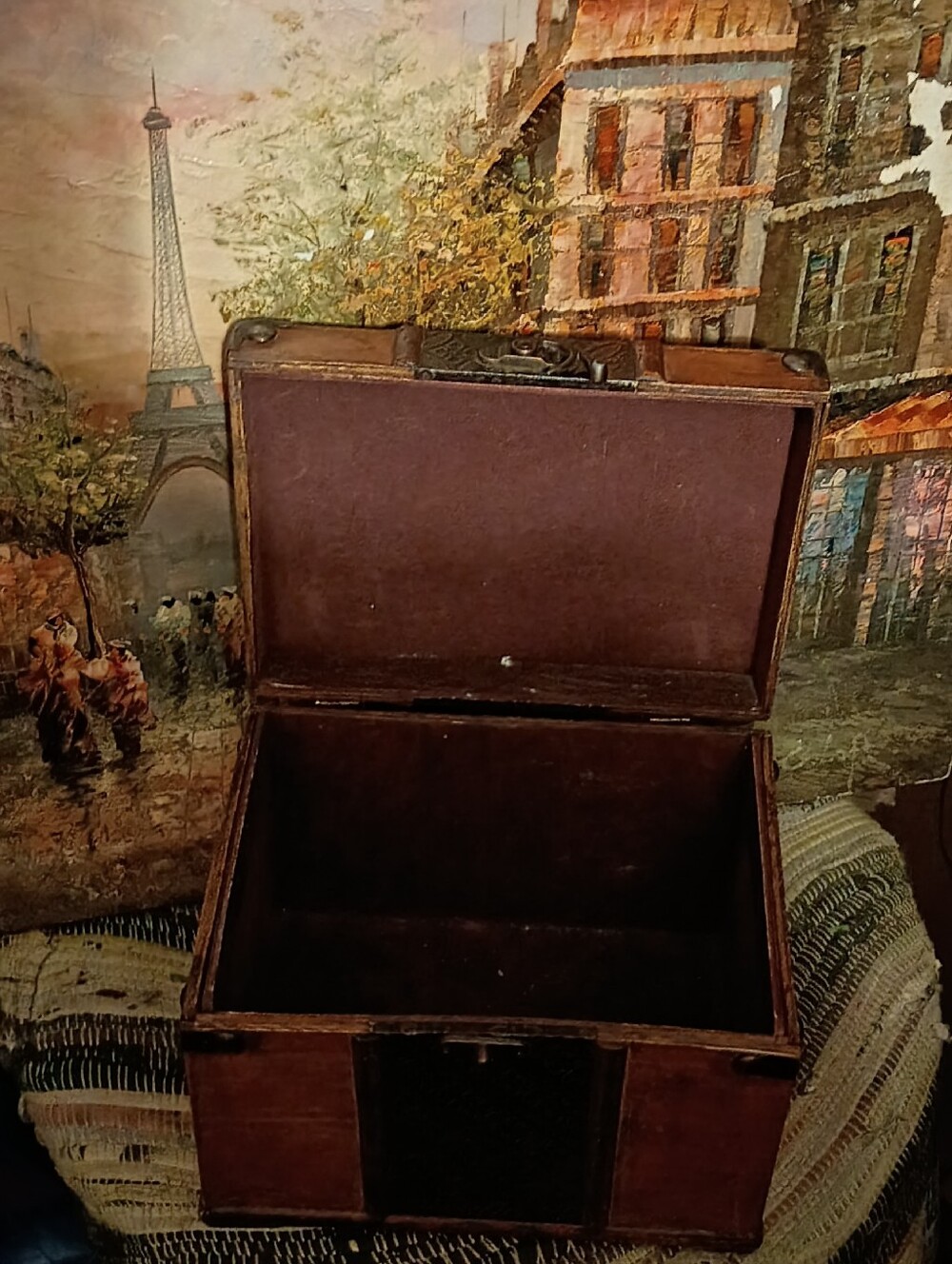 Vintage Brown and Black Jewelry Box Organizer - Picture 3 of 5